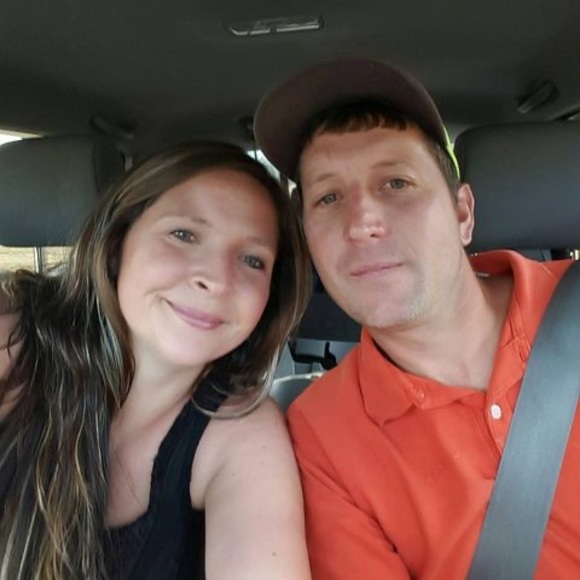 Meet your Posher, Sarah - Picture 1 of 1